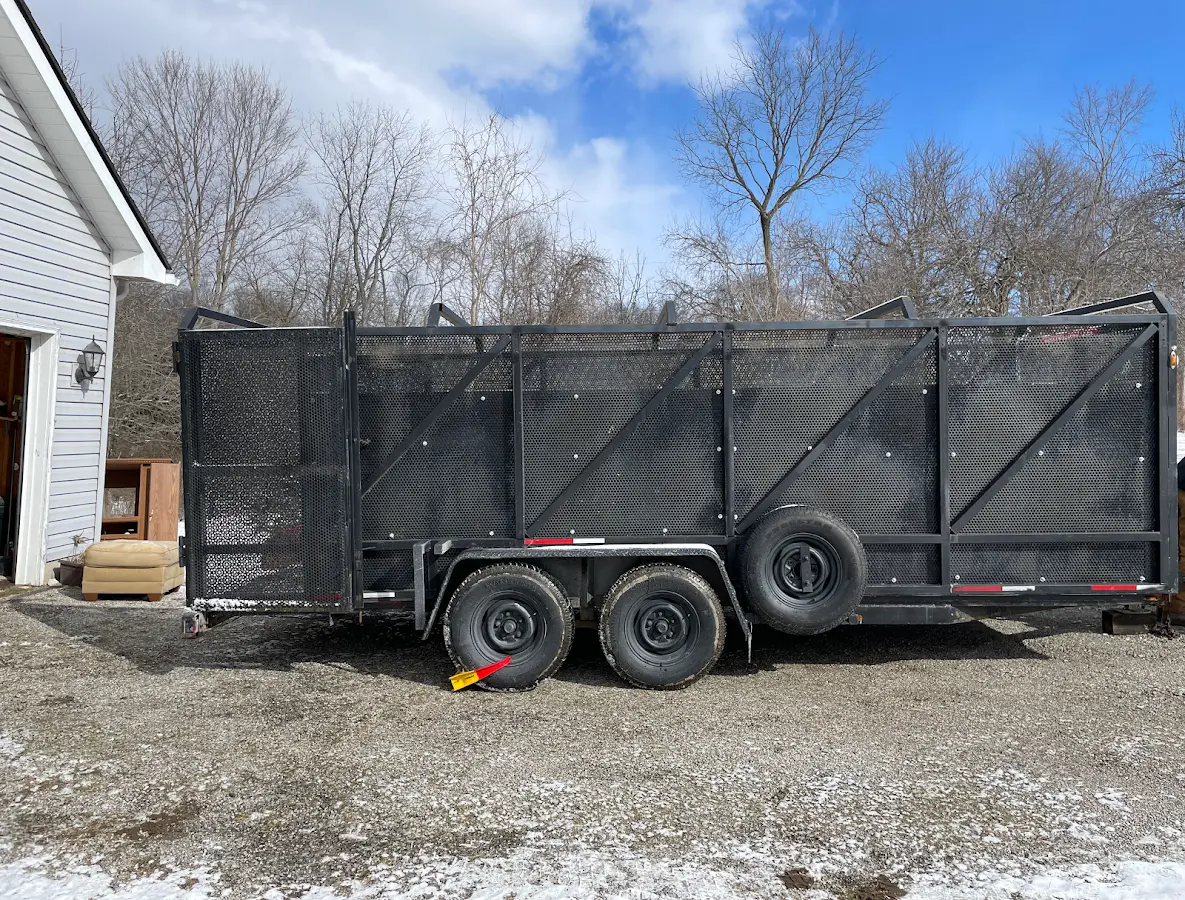4 Yard Dumpster Rental in St. Charles, MI